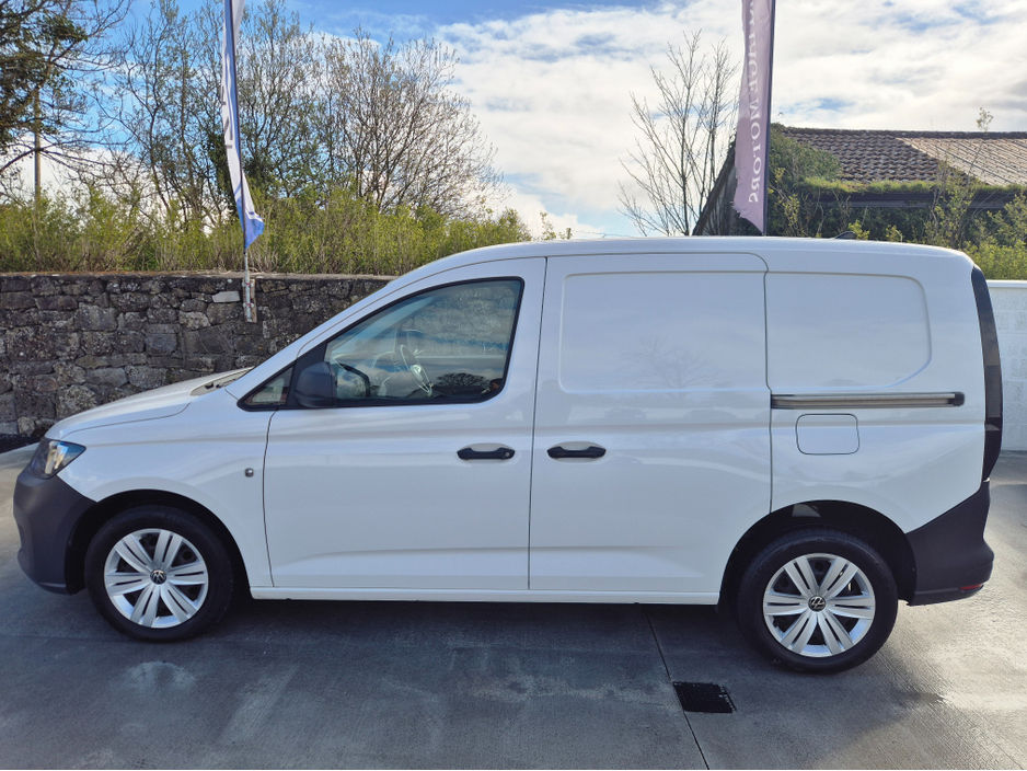 2021 Volkswagen Caddy 2L Diesel For Sale Images