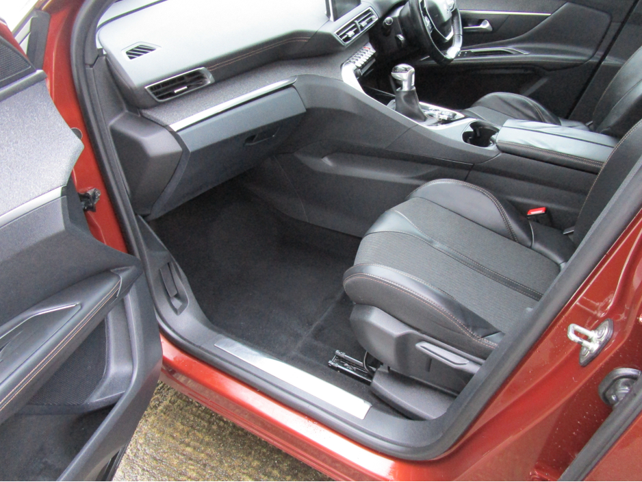 2019 Peugeot 3008 1.6L Diesel For Sale Images