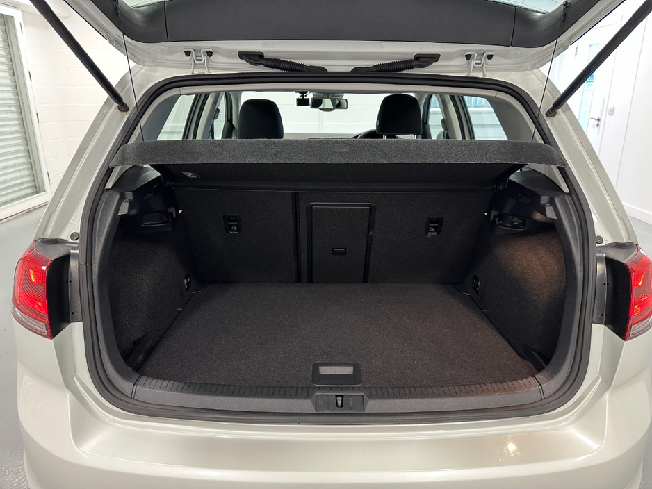 2015 Volkswagen Golf 1.4L Petrol For Sale Images