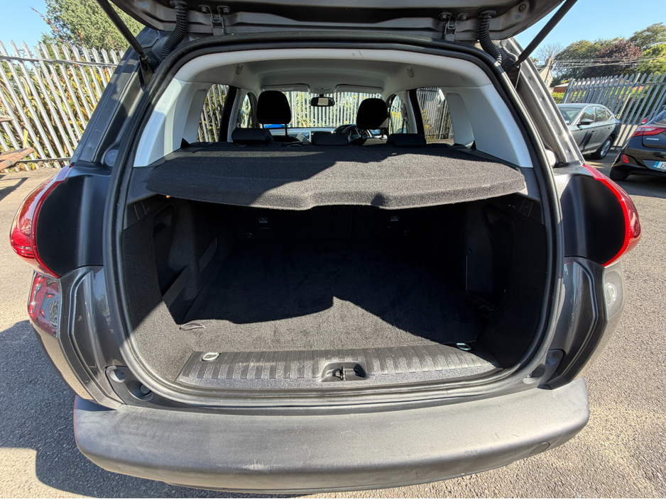 2018 Peugeot 2008 1.6L Diesel For Sale Images