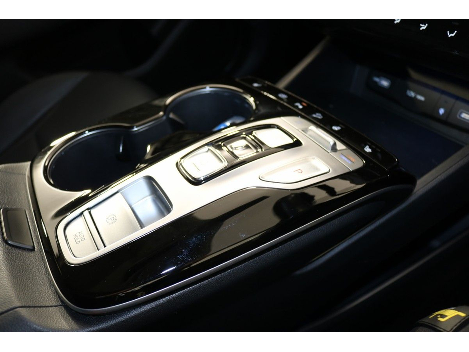 Hyundai Tucson Plug in Hybrid Executive Plus 4WD 1.6L Petrol Automatic SUV - Test Drive Today - — thumbnail 12