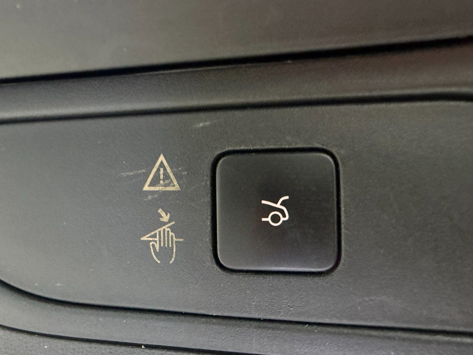 2015 Citroen Grand C4 Picasso 1.6L Diesel For Sale Images
