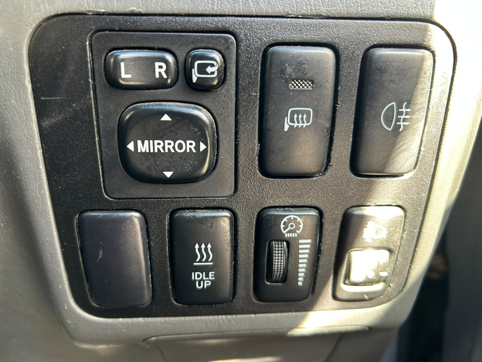 2007 Toyota Landcruiser 3L Diesel For Sale Images