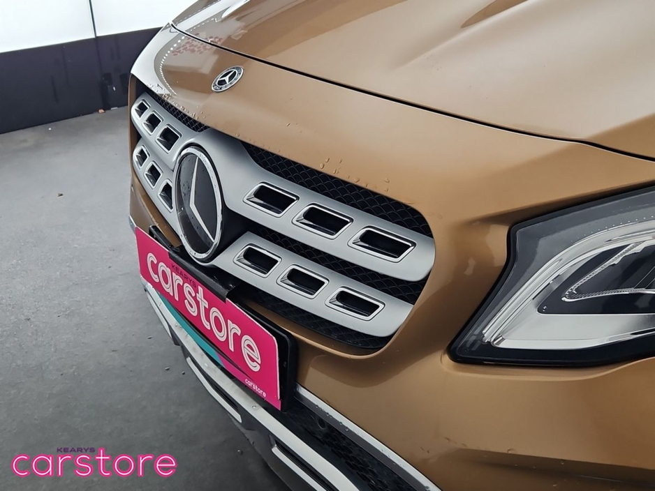 Mercedes-Benz GLA Class 1.6 Auto — thumbnail 18
