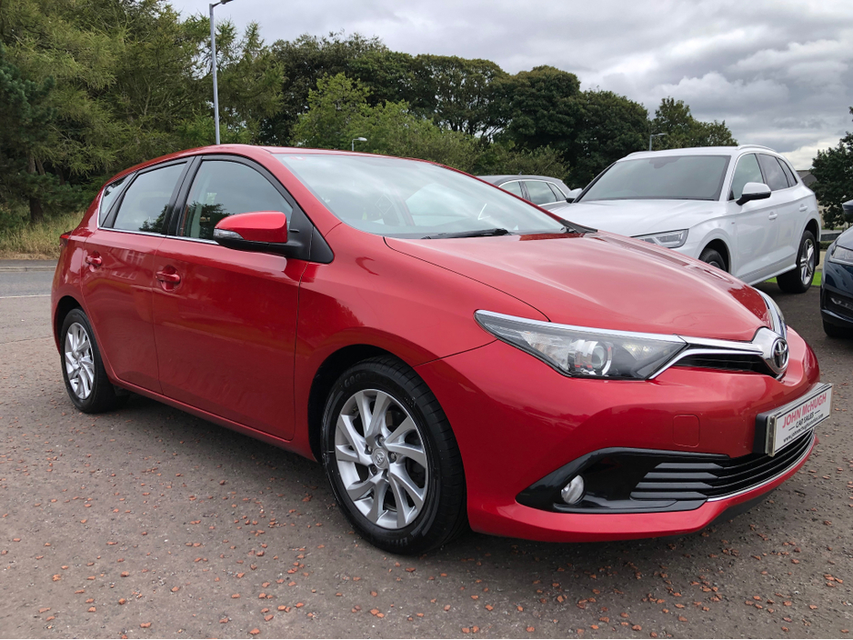 2017 Toyota Auris For Sale Images