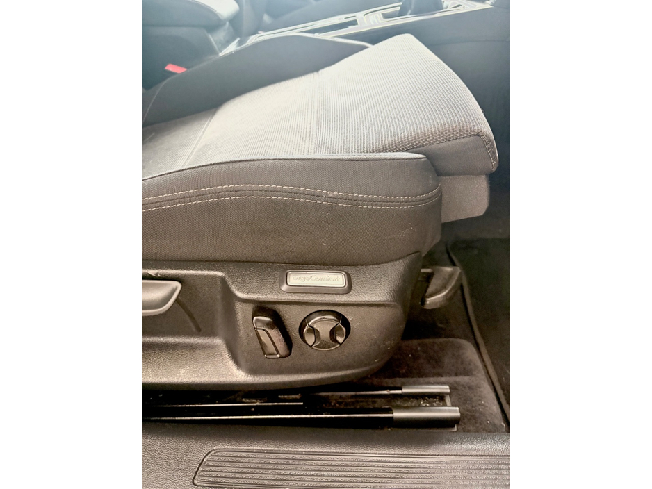 2019 Volkswagen Passat 2L Diesel For Sale Images