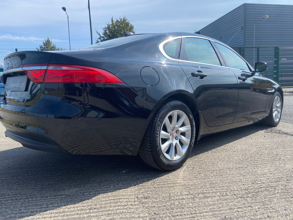 2015 Jaguar XF 2L Diesel For Sale Images