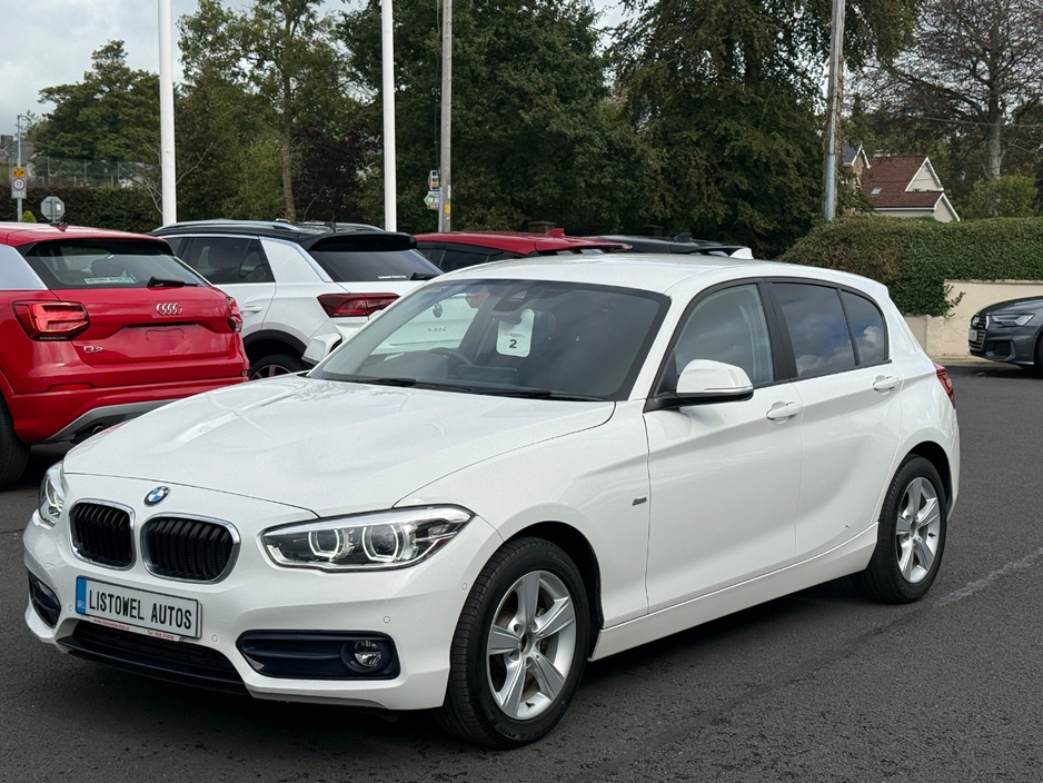 BMW 1 Series SPORT 150BHP 2.0 AUTOMATIC *REAR VIEW CAMERA, 16 " ALLOYS, PARKING SENSORS FRONT & REAR, CRUISE CONTROL, 3 STAGE HEATED SEATS, FACTORY FITTED PRIVACY GLASS, DUAL ZONE CLIMATE CONTROL, PUSH START/STOP* — thumbnail 6