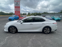 2017 Toyota Camry 2.5L Petrol Hybrid For Sale Images