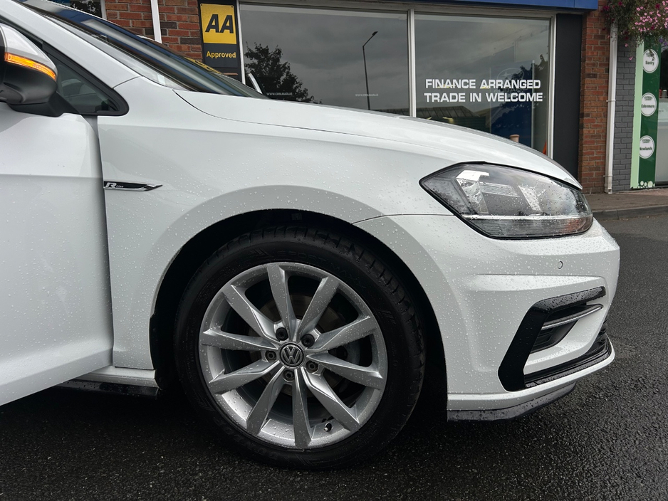2020 Volkswagen Golf 1L Petrol For Sale Images