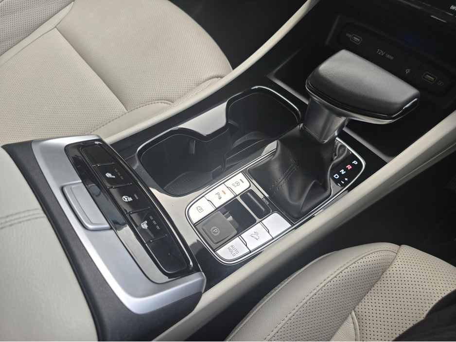 2022 Hyundai Tucson 1.6L Petrol Hybrid For Sale Images