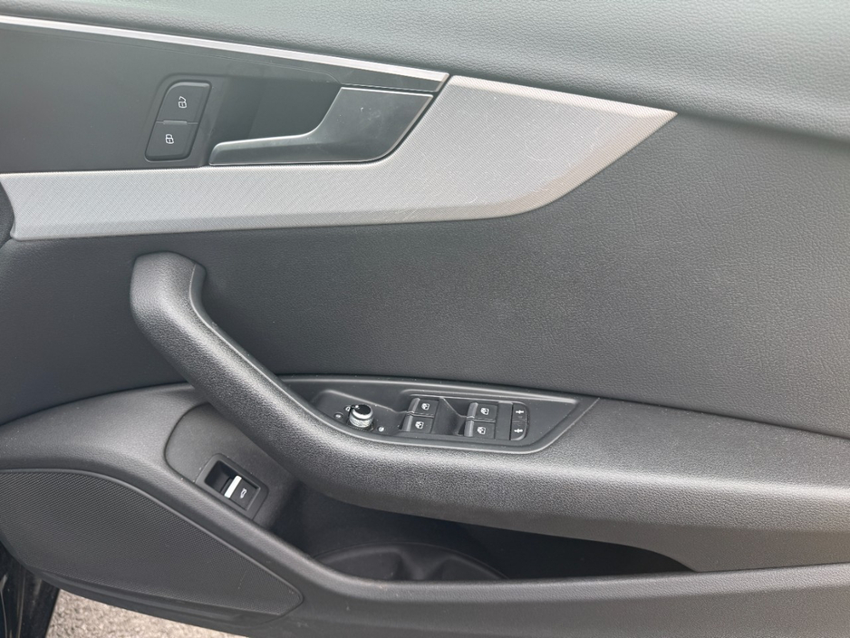 Audi A4 2.0 TFSI SPORT S 190PS 5DR AUTO — thumbnail 10