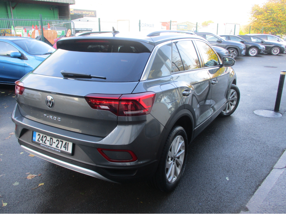 2024 Volkswagen T-Roc 2L Diesel For Sale Images