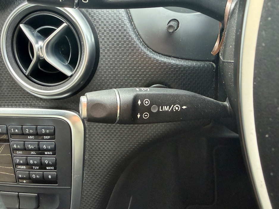 2013 Mercedes-Benz A Class 1.6L Petrol For Sale Images