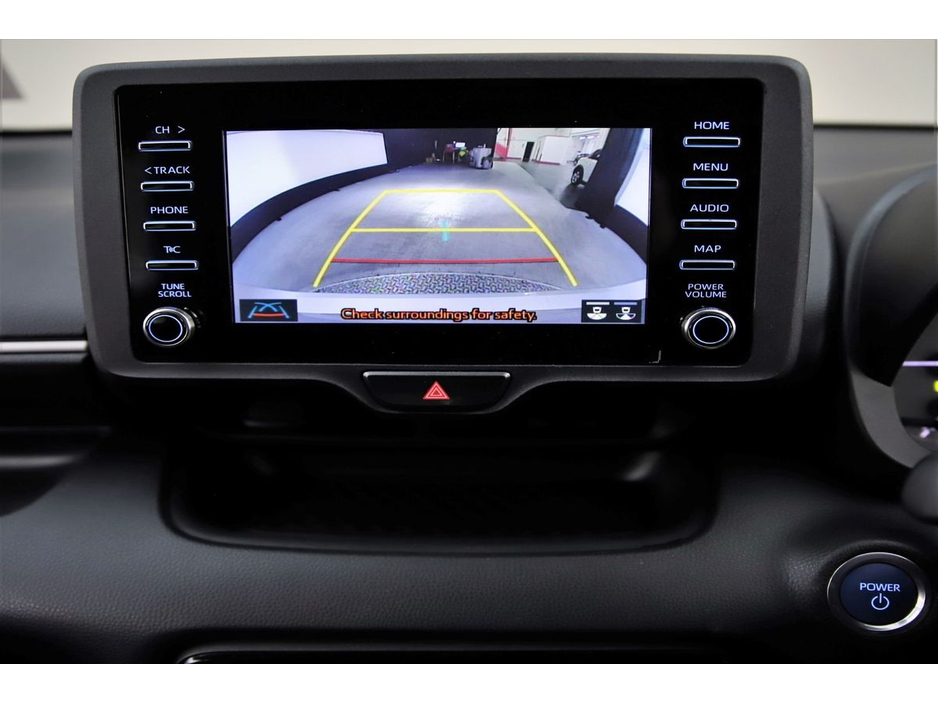 Toyota Yaris 1.5 PETROL HYBRID *REVERSE CAM*PARK SENSORS* — thumbnail 20