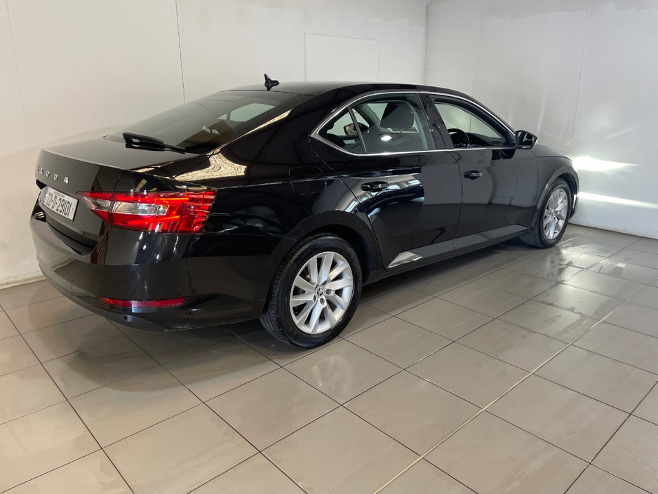 2022 Skoda Superb 2L Diesel For Sale Images