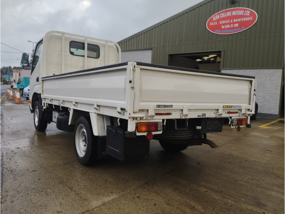2013 Toyota DYNA 3.0L Diesel For Sale Images