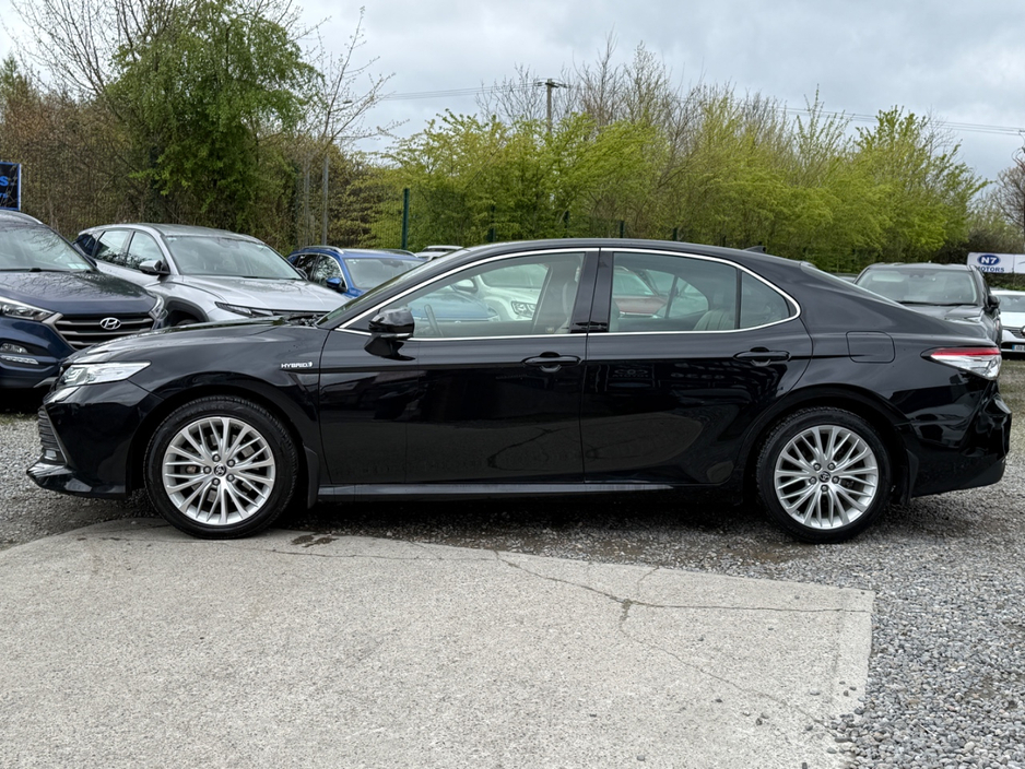 2021 Toyota Camry 2.5L Petrol Hybrid For Sale Images