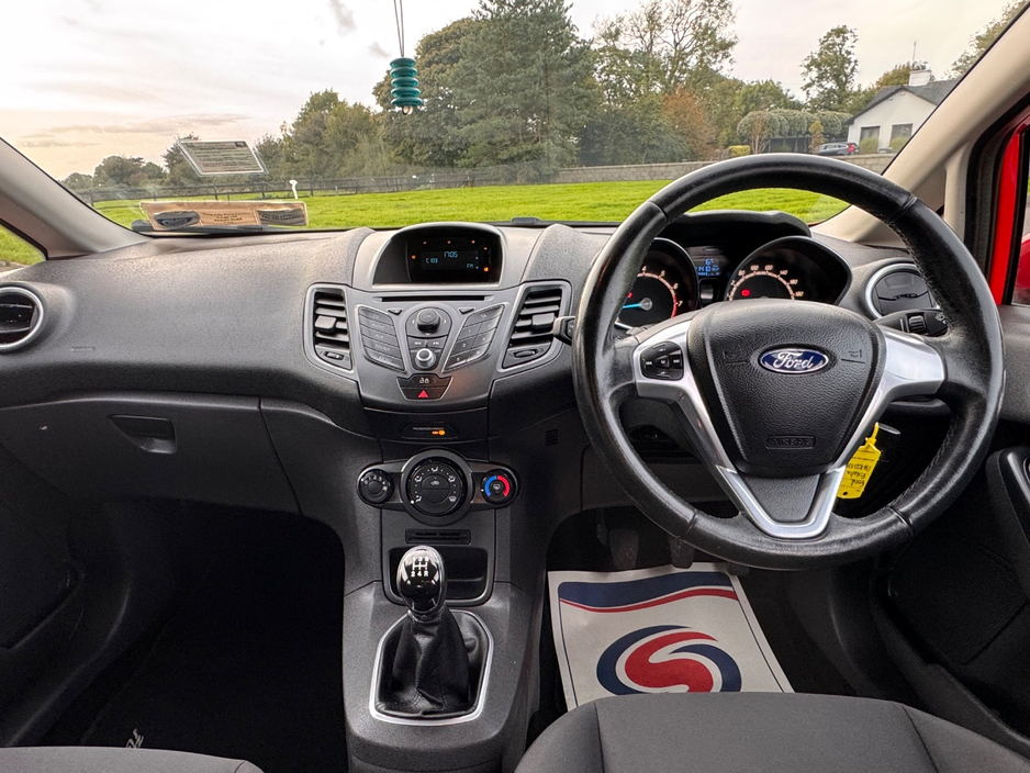 Ford Fiesta MCA ZETEC 1.25 60PS M5 4DR — thumbnail 11