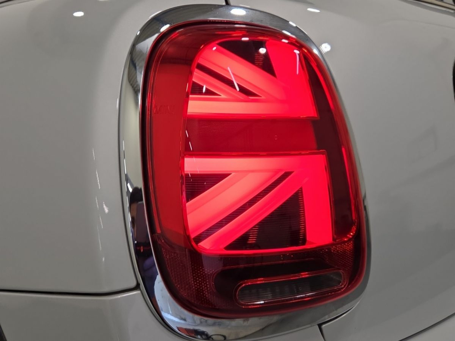 2022 MINI Hatch 1.5L Petrol For Sale Images