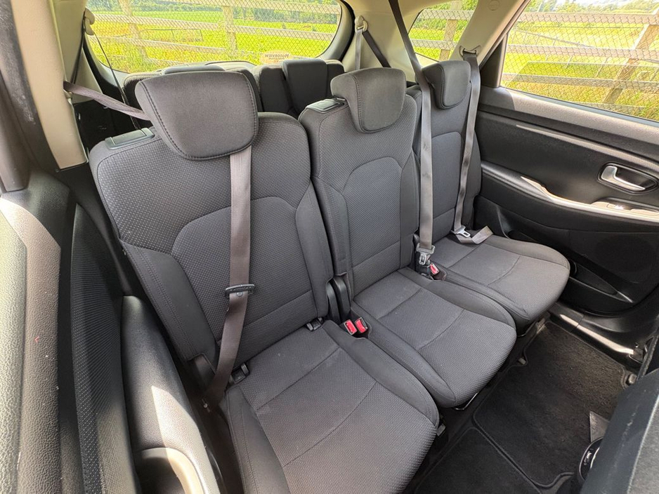 2016 Kia Carens 1.7L Diesel For Sale Images