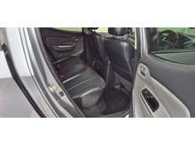 2019 Mitsubishi L200 2.4L Diesel For Sale Images