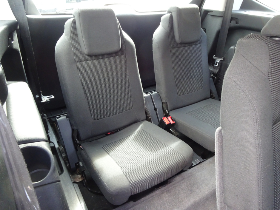 2016 Peugeot 5008 1.6L Diesel For Sale Images