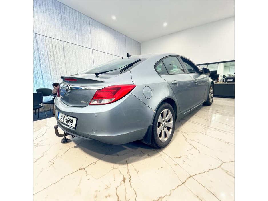 2012 Opel Insignia 2L Diesel For Sale Images