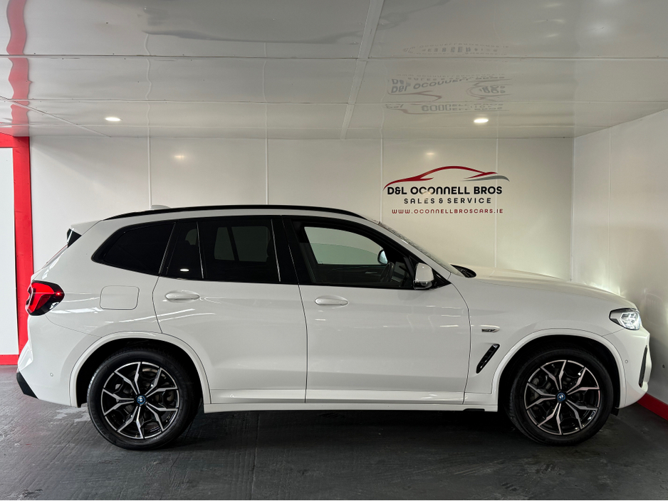 2022 BMW X3 2.0L Hybrid For Sale Images