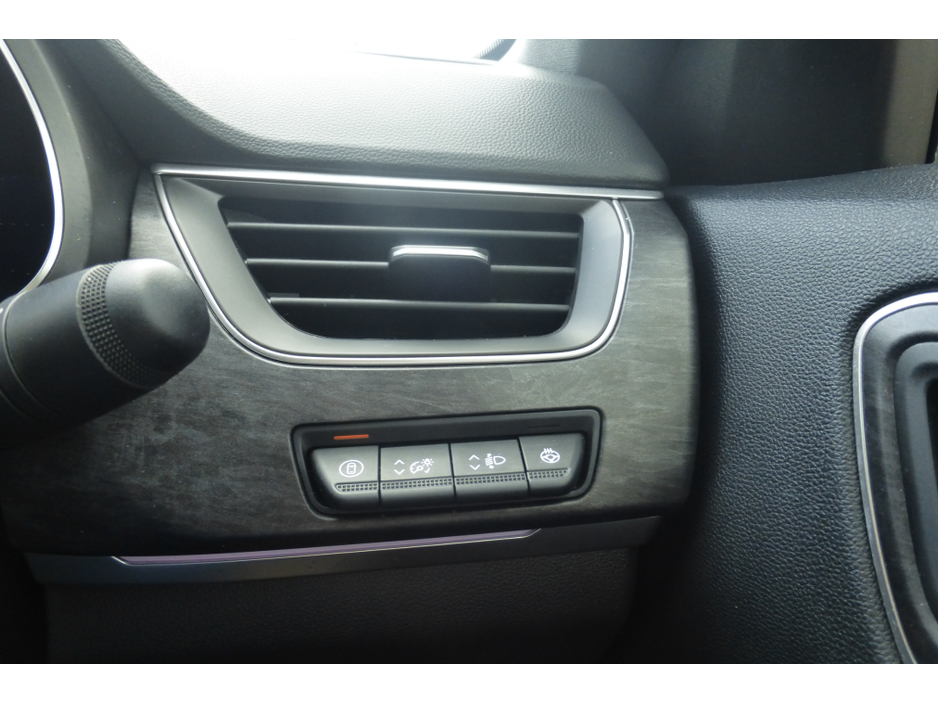 2024 Renault Arkana 1.6L Petrol For Sale Images