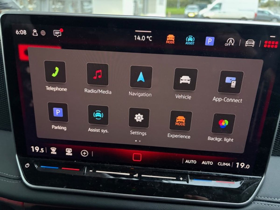 2024 Volkswagen Tiguan 2L Diesel For Sale Images