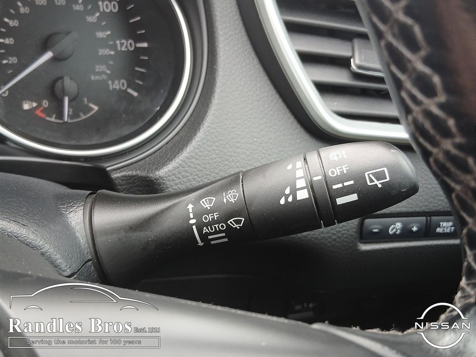 Nissan Qashqai 1.5 DSL SE — thumbnail 23