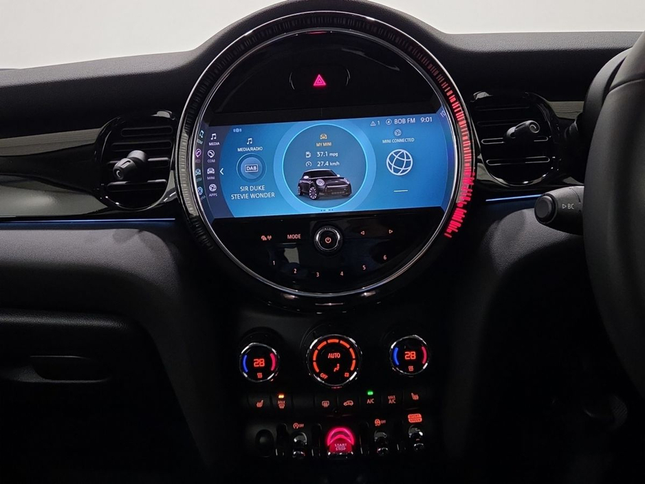 2022 MINI Hatch 1.5L Petrol For Sale Images