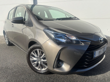 2019 Toyota Yaris 1L Petrol For Sale Images