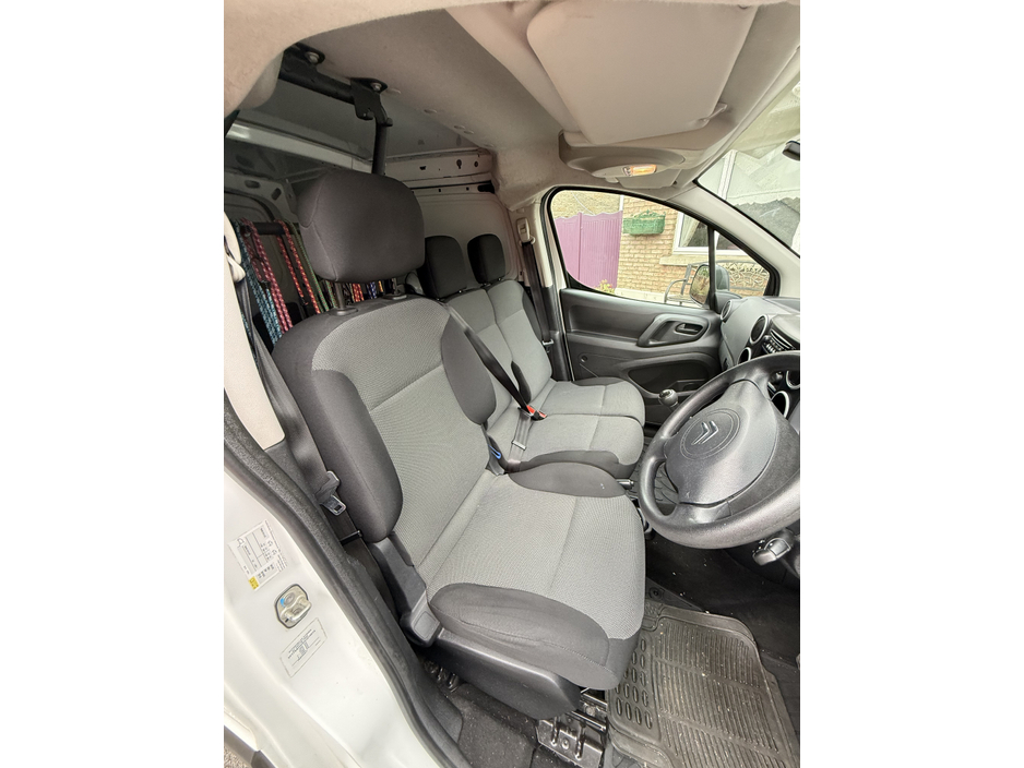 Citroen Berlingo LX BLUEHDI 75 625KG S SWB MY40 3 — thumbnail 9