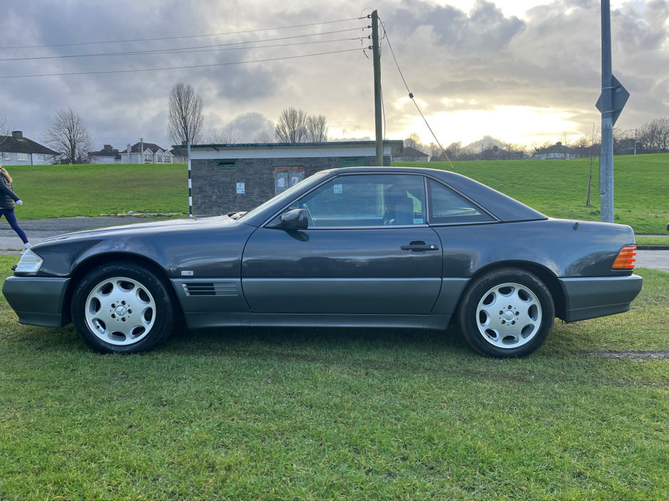 1994 Mercedes-Benz SL Class 5L Petrol For Sale Images