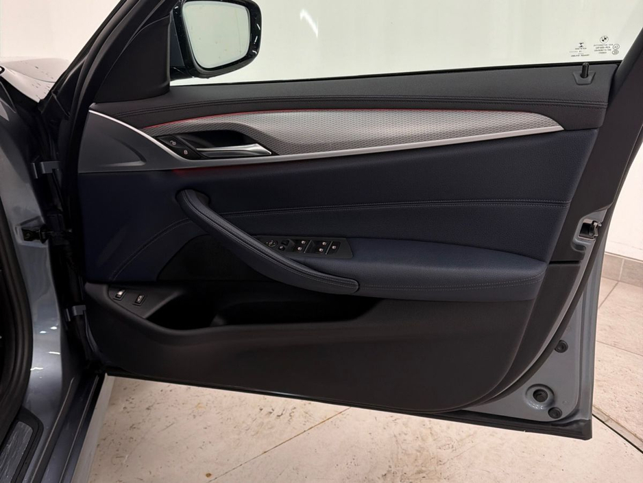 BMW 5 Series 530e M Sport Auto — thumbnail 23