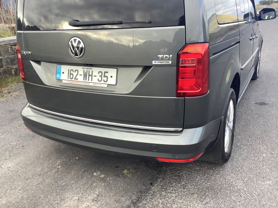 2016 Volkswagen Caddy Maxi Life 2L Diesel For Sale Images