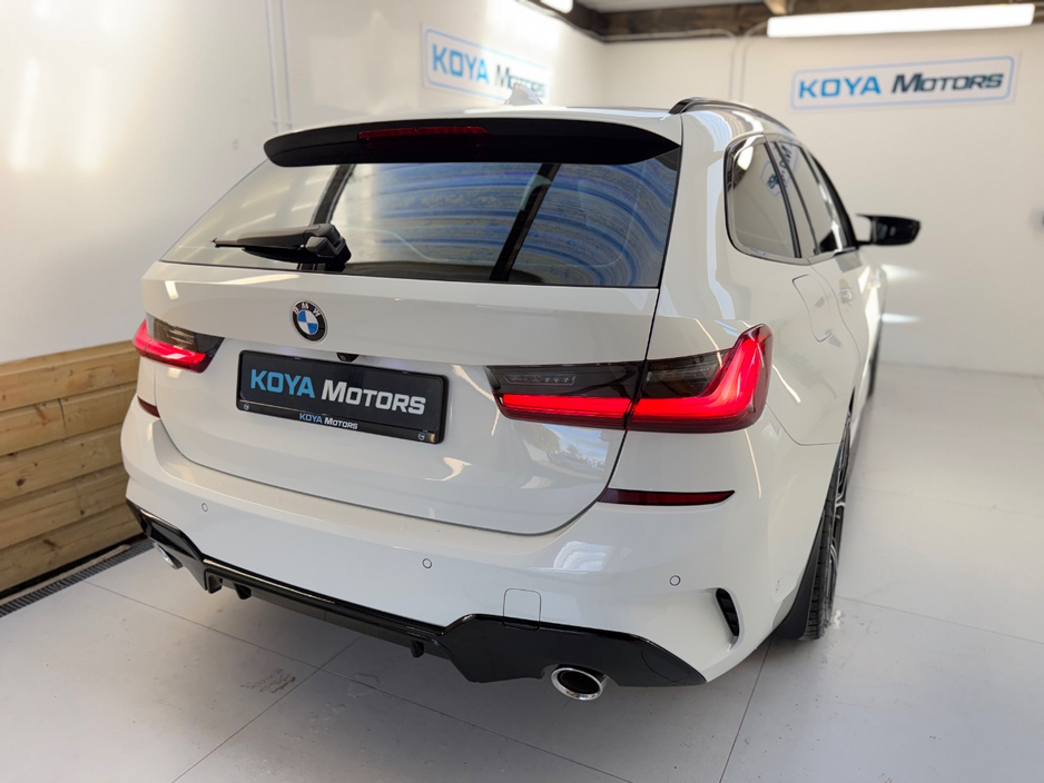 BMW 3 Series 320D M-SPORT PRO X-DRIVE M-PERFORMANCE 2.0 DIESEL AUTOMATIC // M3 UPGRADED WHEEL PACKAGE // FULL M-PERFORMANCE KIT // PRO MEDIA PACK // APPLE CARPLAY // PRIVACY PACK // AA APPROVED DEALER 2026 — thumbnail 12