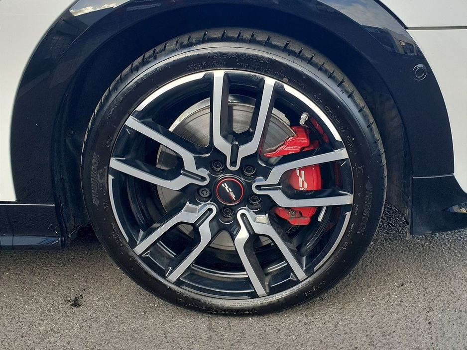2026 MINI Hatch 2L Petrol For Sale Images