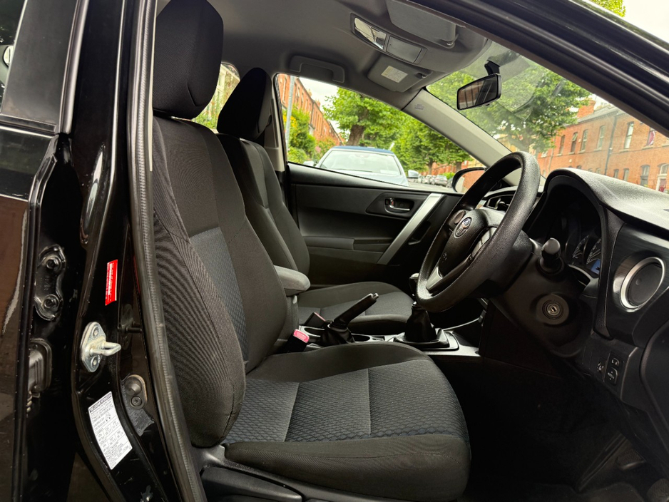 2014 Toyota Auris 1.3L Petrol For Sale Images