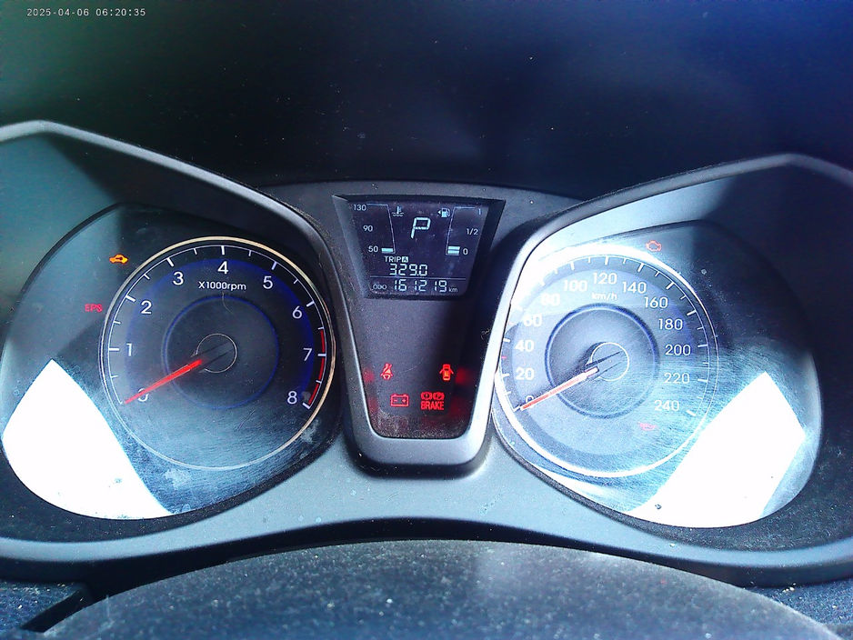 2012 Hyundai ix20 1.6L Petrol For Sale Images