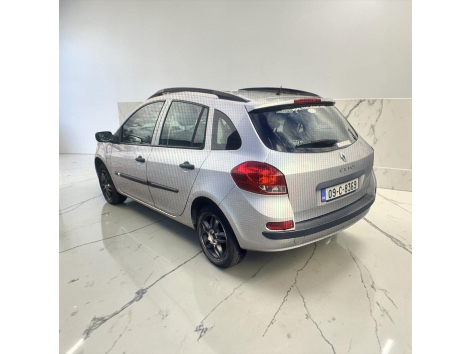 2009 Renault Clio 1.1L Petrol For Sale Images