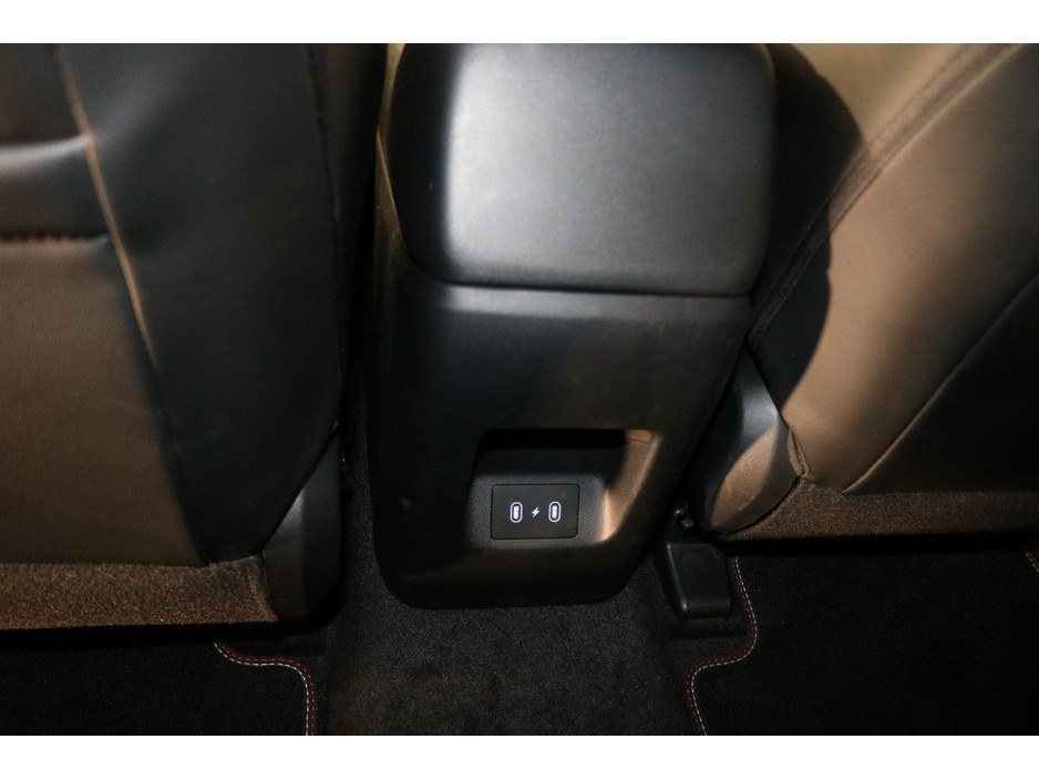Hyundai Tucson N-Line PHEV 1.6L Petrol Automatic SUV — thumbnail 10