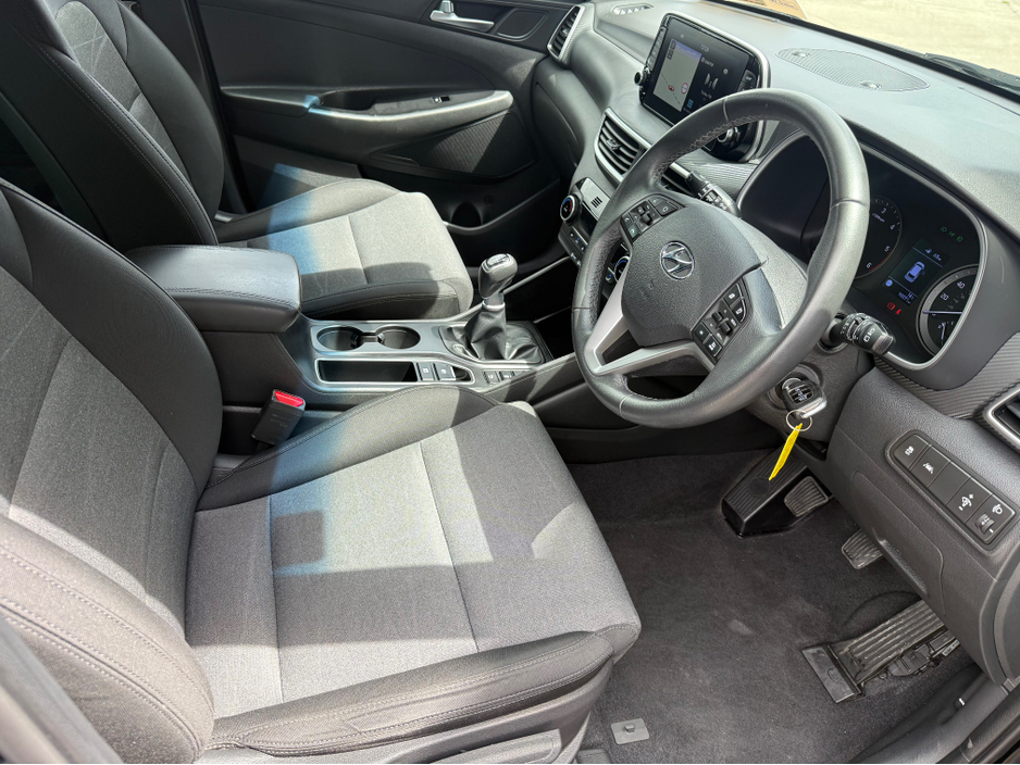 2020 Hyundai Tucson 1.6L Diesel Hybrid For Sale Images