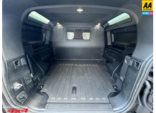 2025 Land Rover Defender 3.0L Diesel For Sale Images