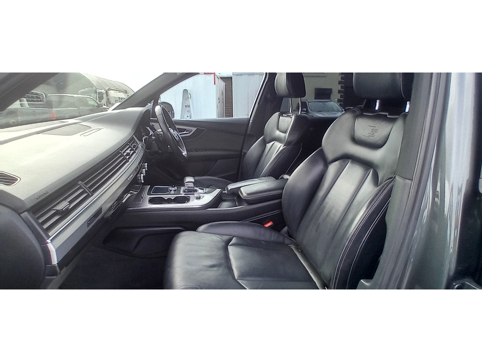 2016 Audi Q7 3L Diesel For Sale Images