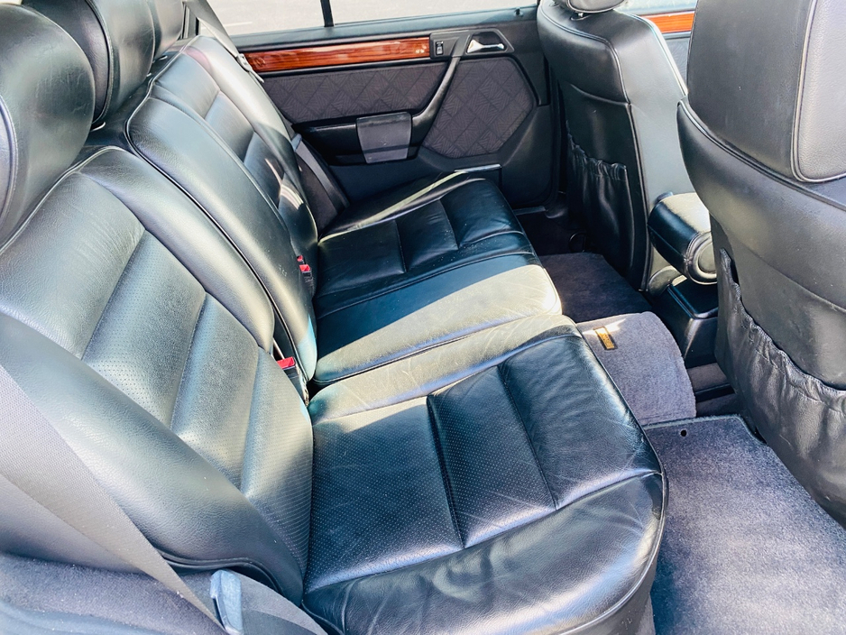 1995 Mercedes-Benz E Class 2.8L Petrol For Sale Images
