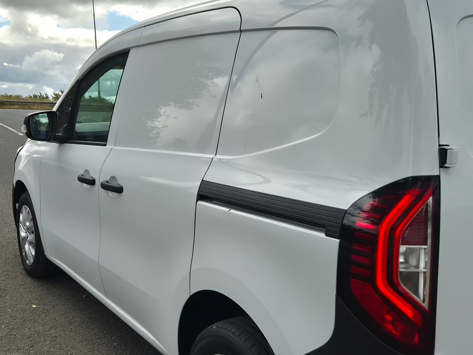 2024 Renault Kangoo 1.5L Diesel For Sale Images