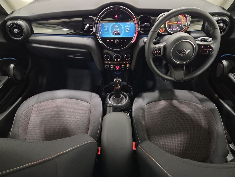 2022 MINI Hatch 1.5L Petrol For Sale Images